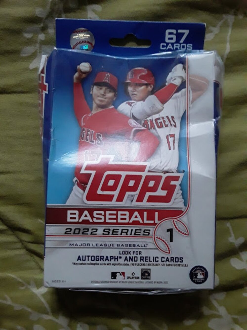 2022 Topps Series 1 MLB Baseball Hanger Box - Factory Sealed!! Bent Package